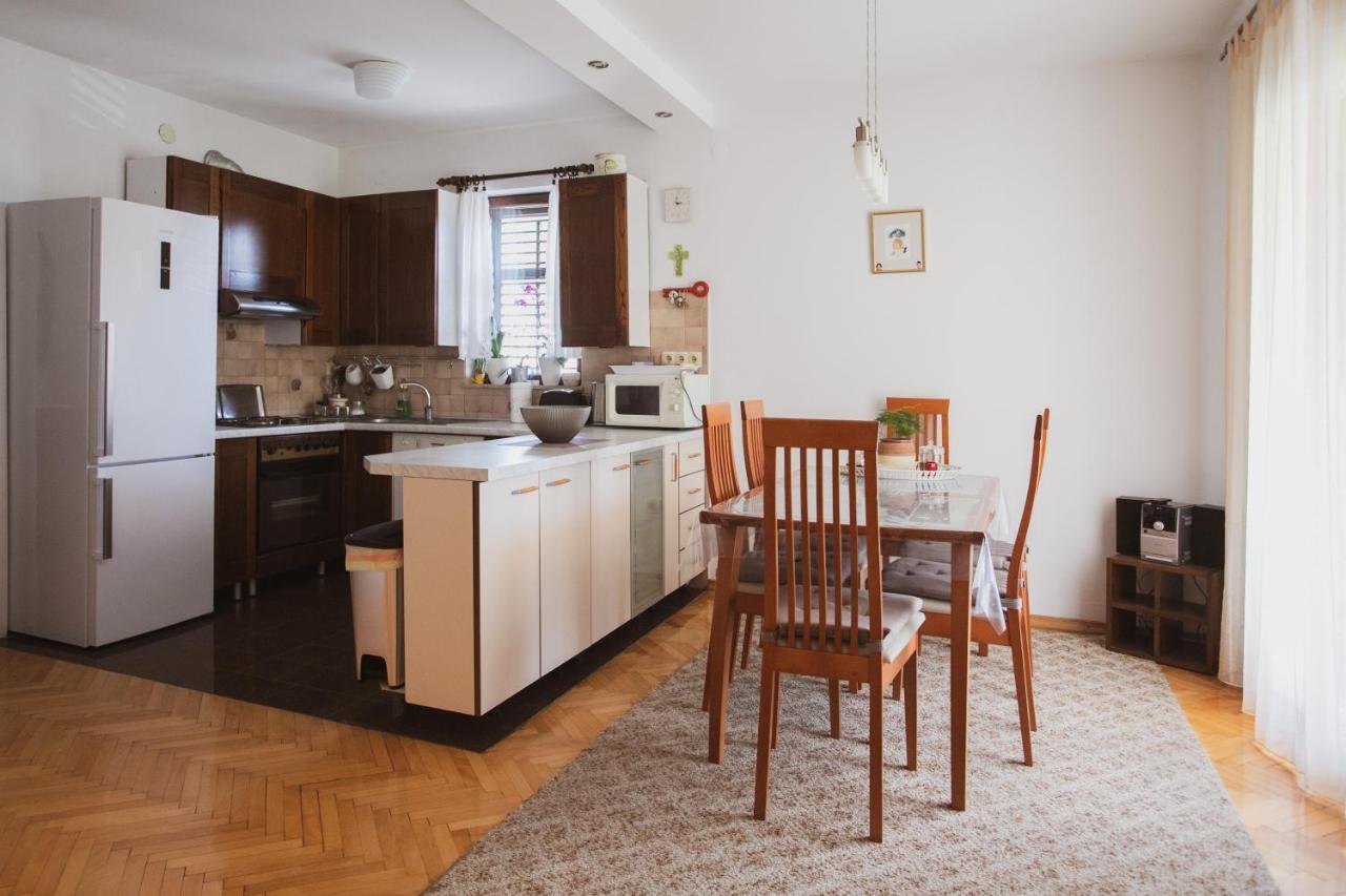 Comfort Sea View Apartment Дуги-Рат Экстерьер фото