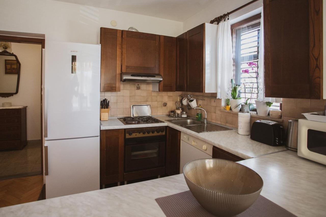 Comfort Sea View Apartment Дуги-Рат Экстерьер фото